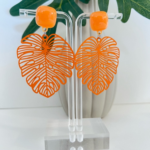 Colorful Leaf Earrings - Pop-of-color Statement Earrings - Summer Earrings - Picture 7 of 16